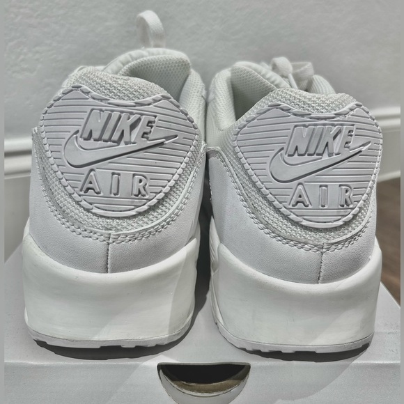 Nike Air Max 90 - Picture 4 of 7